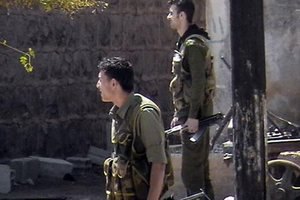 Із сирійської армії втекли ще 15 офіцерів