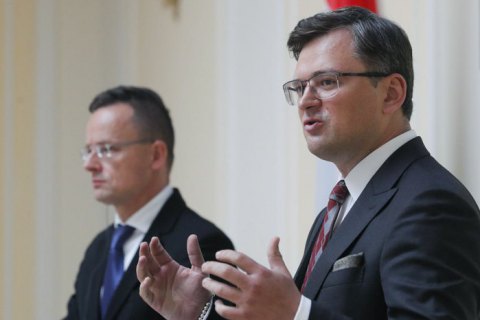 Министр иностранных дел Венгрии встретится с Кулебой на фоне кризиса в отношениях между странами