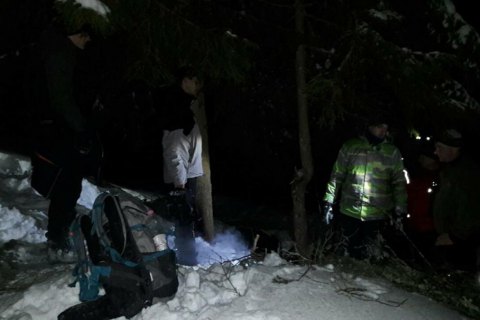 Біля Говерли рятувальники знайшли трьох заблукалих туристів із Чехії