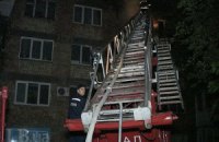 Ночью в Киеве во время пожара погиб пожилой мужчина