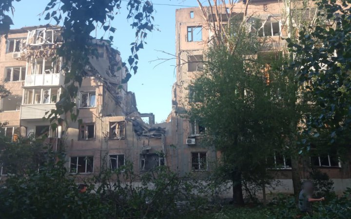 Росіяни обстріляли Торецьк на Донеччині, одна людина загинула, одна дістала поранень 