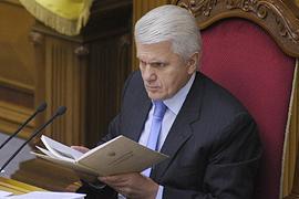 Литвин: импичмент Януковича зависит только от его желания 