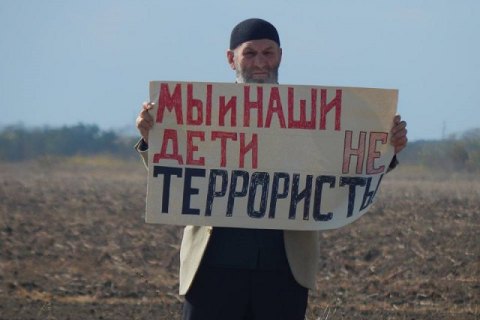 Усіх затриманих у Криму учасників одиночних пікетів відпустили