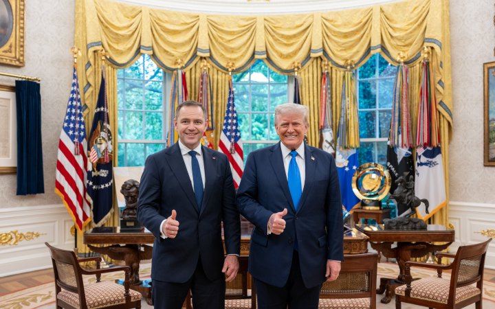 Новообраний президент Польщі Навроцький обмінявся з Трампом запрошеннями до візитів