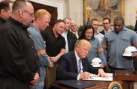Трамп ввел пошлины на импорт стали и алюминия