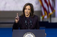 Камала Гарріс стала фавориткою перших президентських опитувань серед демократів