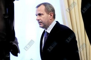 Янукович уже представил Клюева членам и аппарату СНБО 