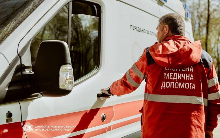 У лікарнях досі перебуває 31 постраждалий внаслідок обстрілу РФ Дніпра вихідними