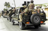 В Республике Нигер неизвестный убил шестерых туристов из Франции, гида и водителя