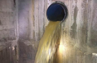 Київводоканал заявив, що каналізаційні мережі в Києві не замерзають, а пропозиція рити вигрібні ями є недоцільною