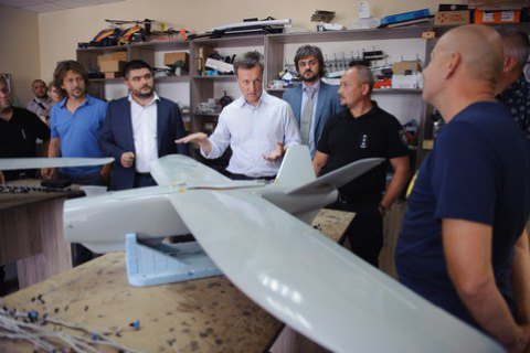 Наливайченко призвал государство развивать производство дронов для армии