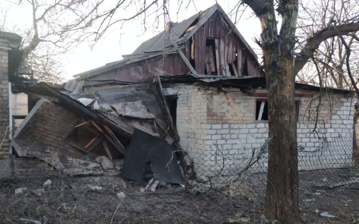 Головне за вівторок, 11 лютого: 90 боєзіткнень, удари по Харківщині та Сумщині, проєкт "Контракт 18-24"    