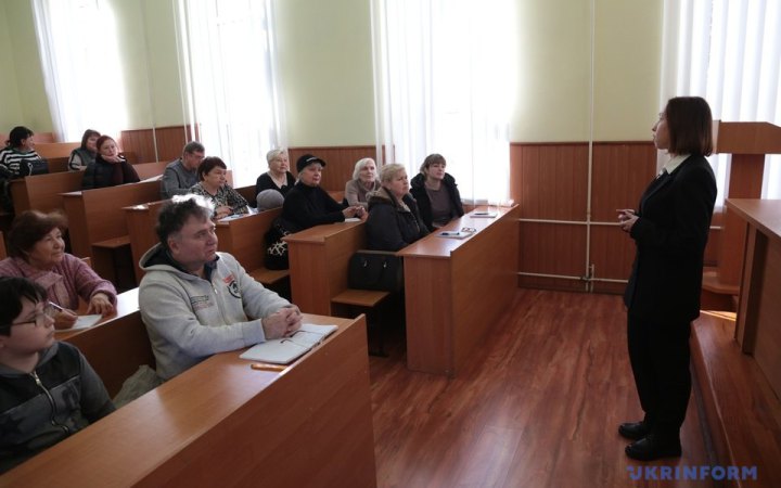 Релокований з Маріуполя університет відкрив у Кропивницькому курси з української мови