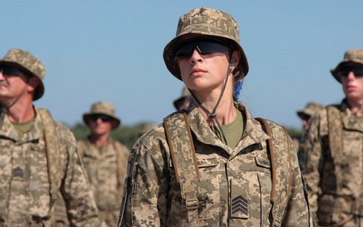 Міноборони робить все можливе, щоб обов'язкової постановки жінок на військовий облік з 1 жовтня не було, – Маляр