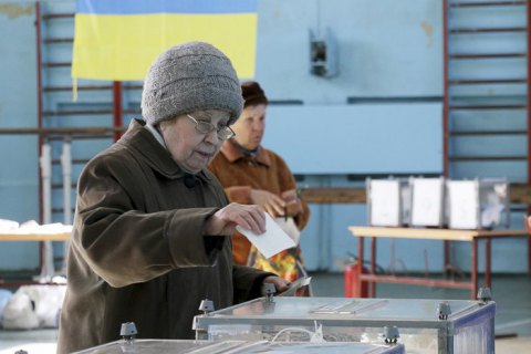 В Украине закрылись избирательные участки
