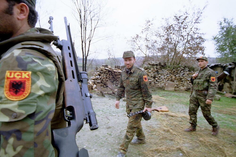 Бійці Армії визволення Косова