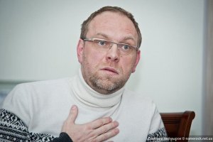 Власенко собирается прийти в парламент