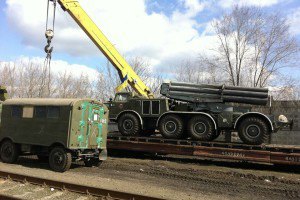 Штаб АТО: Украина в субботу завершает отвод тяжелого вооружения