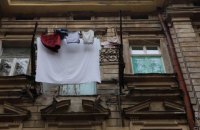 В Одессе пенсионерка упала с третьего этажа вместе с балконом