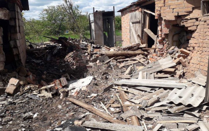 Російські війська обстріляли Печеніги на Харківщині, загинув мирний житель 