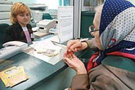 Тимошенко выплачивает пенсии за счет частников