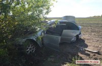 В Николаевской области авто на "бляхах" разбилось после наезда на пешехода