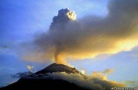 Вулкан в Чили нарушил авиасообщение 