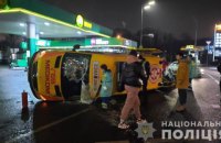 У Києві сталася аварія за участі "швидкої", двоє медиків отримали травми