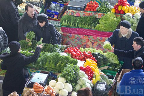 Торговые места на ​Бессарабском рынке в Киеве будут сдавать через Prozorro