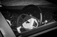 Польща оштрафувала продавця люксових авто на близько $5,5 млн за експорт до РФ