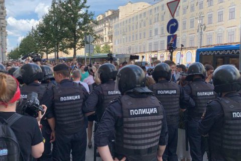 В Москве задерживают незарегистрированных оппозиционных кандидатов на выборы в гордуму (обновлено)