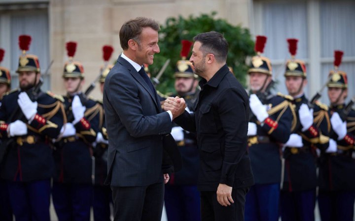 Зеленський та Макрон скоординували позиції перед засіданням лідерів коаліції охочих