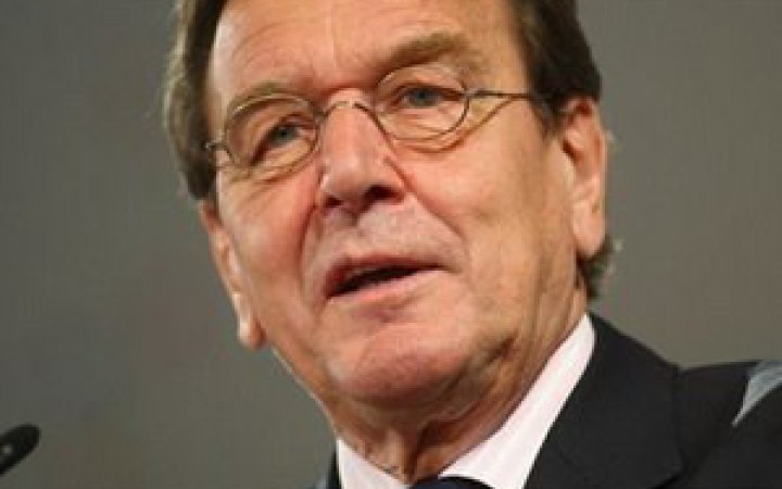 ​Колишній канцлер Німеччини Шредер заявив, що "не шкодує" про "Північний потік"