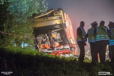 МЗС повідомило про 37 госпіталізованих і трьох загиблих у результаті аварії автобуса в Польщі