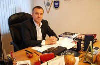 Главный закон УБОП, - не втягиваться в политику, это сразу же означает провал и фиаско