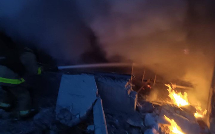 Росіяни атакували три райони Дніпропетровщини, є поранений