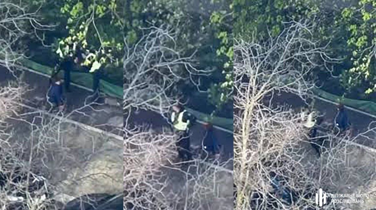 Патрульні під час стрілянини 