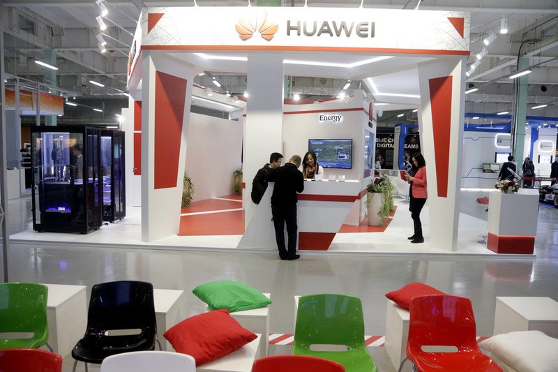 Стенд китайської компанії Huawei під час Innovations Forum у Московському виставковому центрі. 