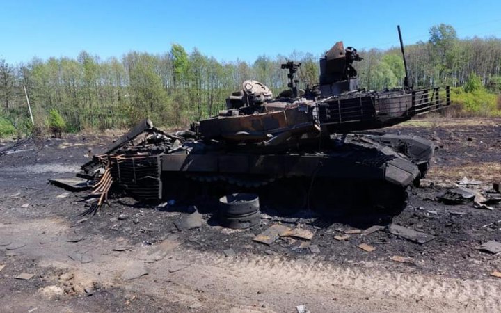 Генштаб показав фото знищеного танку окупантів