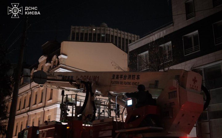 Понад 1100 будинків у Дарницькому та Дніпровському районах Києва без тепла після масованої атаки