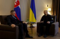Словаччина підтримає виділення Україні 50 млрд євро від ЄС, – Шмигаль після зустрічі з Фіцо