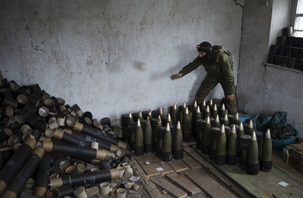  Військовослужбовці артилерійського підрозділу 425 окремого штурмового полку утримують позиції поблизу Покровська