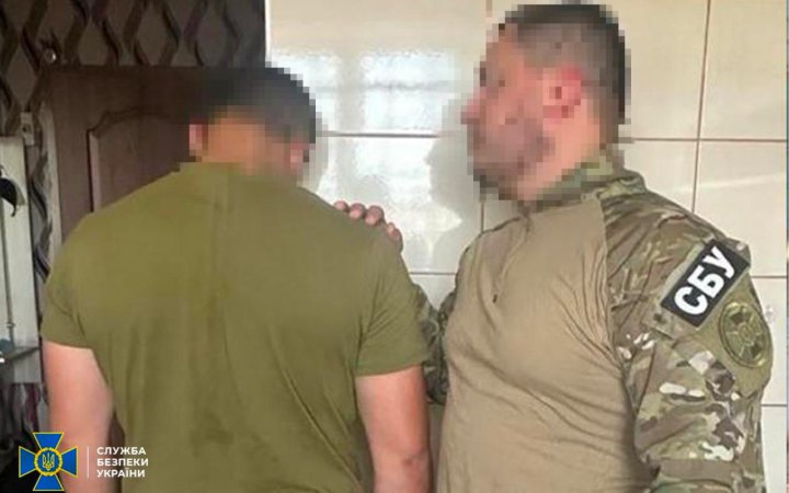 У Херсоні СБУ затримала ще одного працівника російської катівні
