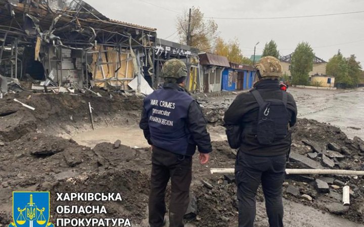 Зранку окупанти обстріляли село на Харківщині, поранений чоловік