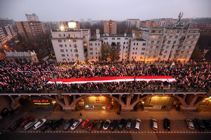 Марш Независимости в Варшаве, 11 ноября 2018.