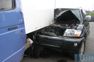 ДТП у Києві: джип втаранився в ГАЗель