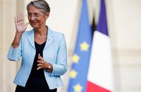 Прем'єр-міністр Франції Елізабет Борн йде у відставку