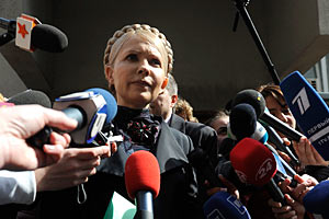 Тимошенко допрашивают в ГПУ за газовые договора