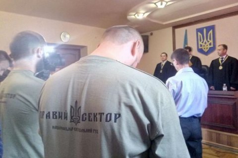 Суд зняв звинувачення з фігурантів справи про стрілянину в Мукачеві