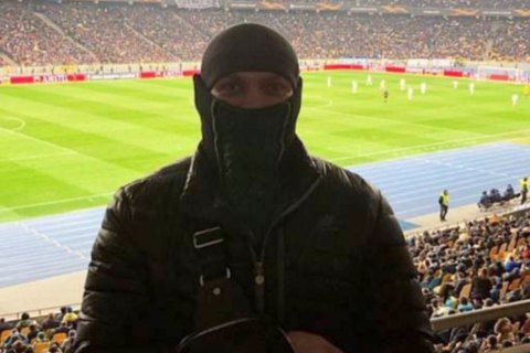 Усик замаскировался до неузнаваемости, чтобы воочию наблюдать за позором "Динамо"